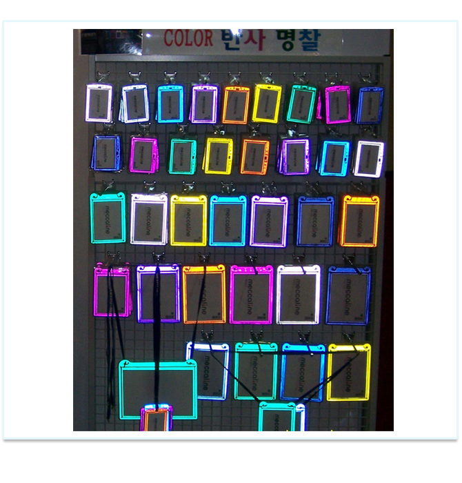 Color reflection name card in small size